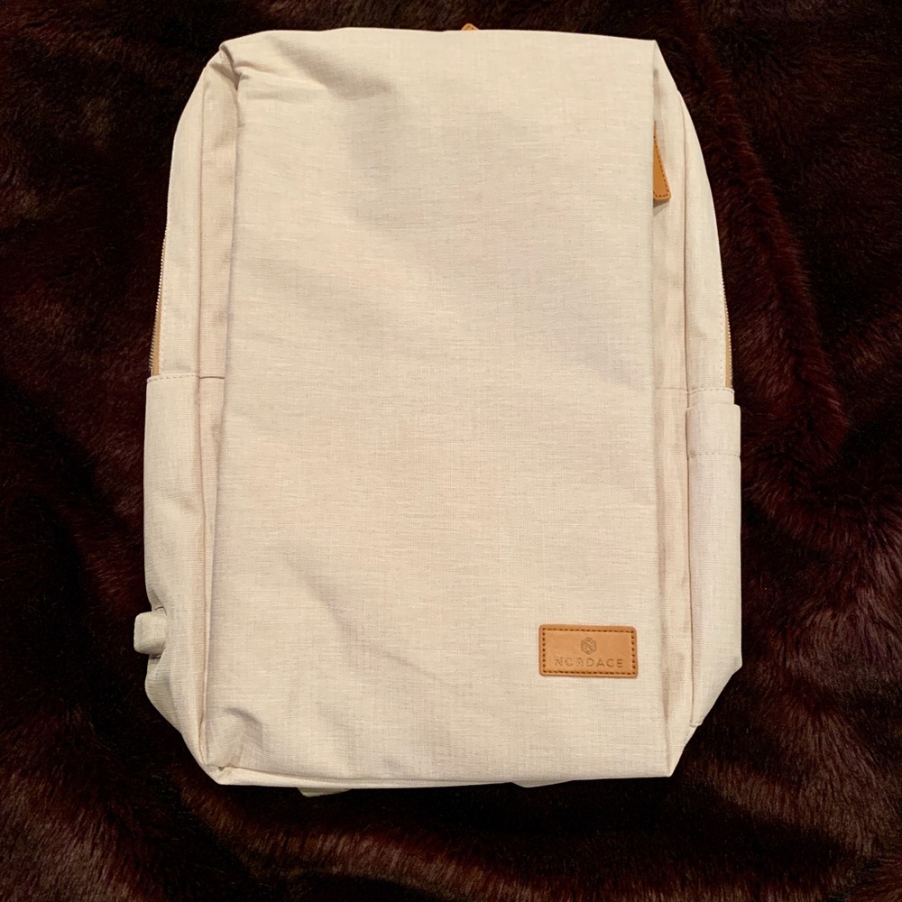 NWT Nordace Siena Smart Travel Backpack